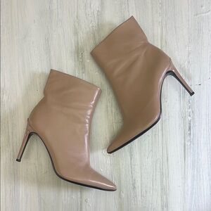 Calvin Klein Revel Stiletto Bootie Sz 8.5